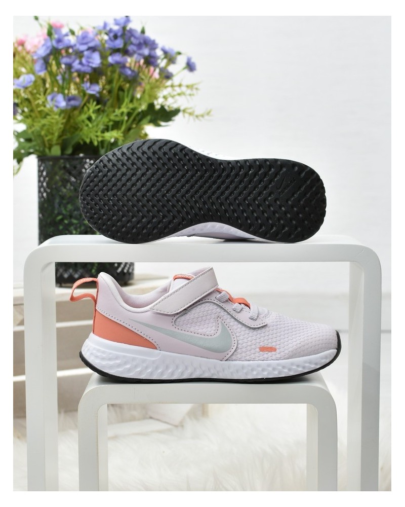 Buty sportowe dziecięce Nike Revolution 5 BQ5672-504 Fioletowe