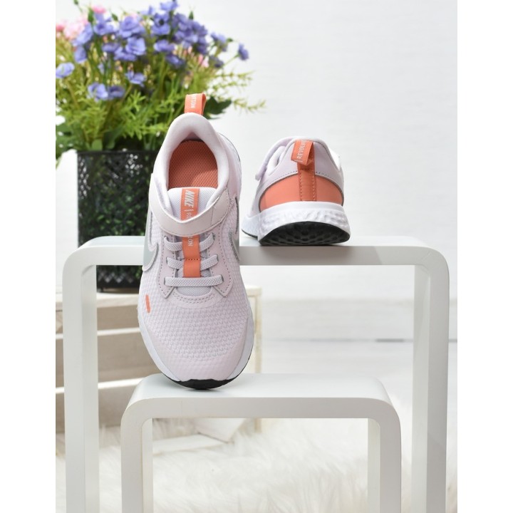 Buty sportowe dziecięce Nike Revolution 5 BQ5672-504 Fioletowe