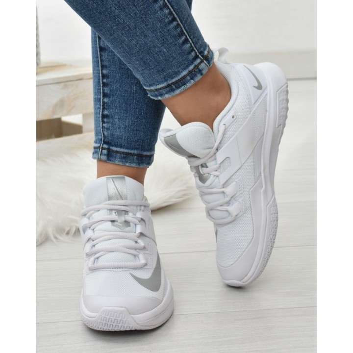 Buty sportowe Nike Vapor Lite DC3431-133 Białe