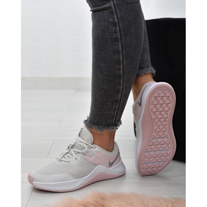 Buty sportowe damskie W Nike MC Trainer CU3584-010 Szare