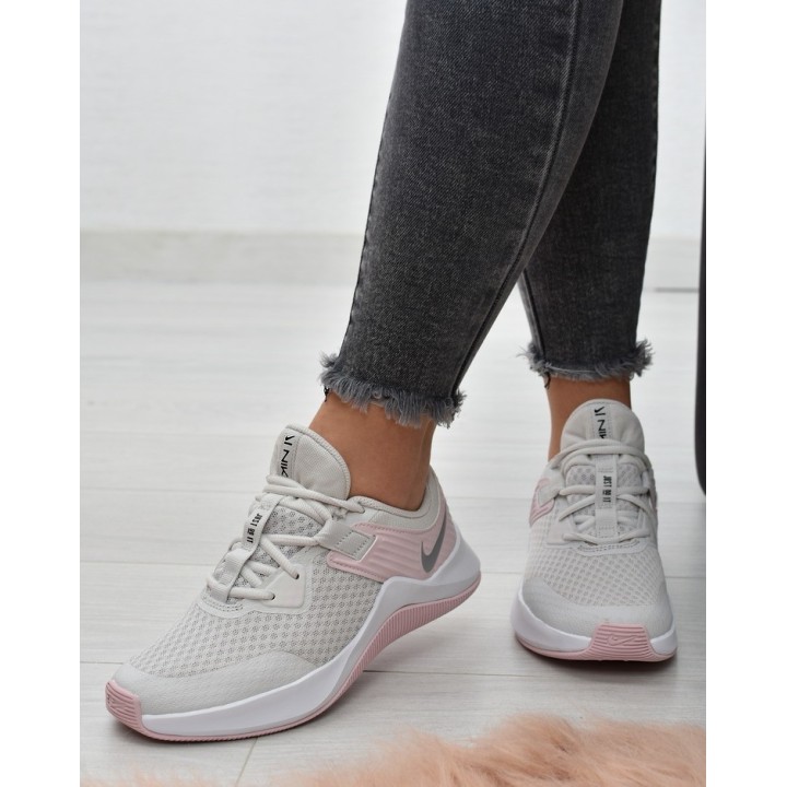 Buty sportowe damskie W Nike MC Trainer CU3584-010 Szare