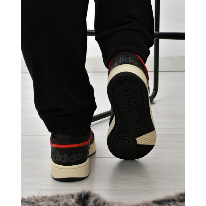 Buty sportowe męskie Adidas Hoops 3.0 GZ1347 Czarne