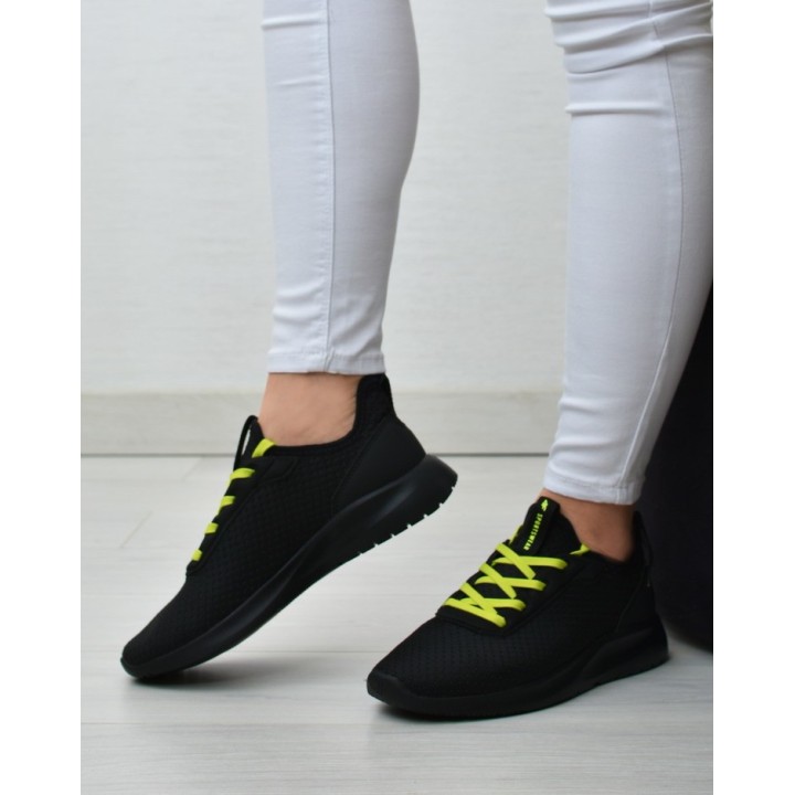 Buty sportowe 4F 4FJSS23FLOWM037 Czarne