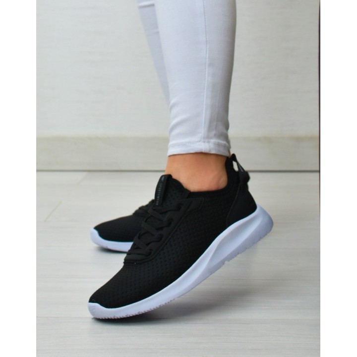 Buty sportowe 4F 4FSS23FLOWF030 Czarne