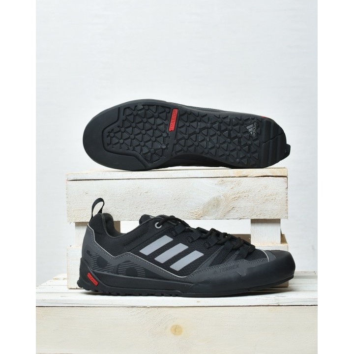 Buty męskie Adidas Terrex Swift Solo 2 GZ0331 Czarne/szare