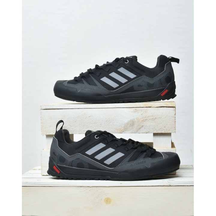 Buty męskie Adidas Terrex Swift Solo 2 GZ0331 Czarne/szare