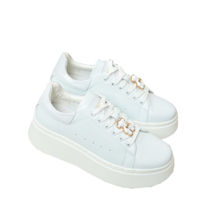 Sneakersy damskie skórzane Vinceza 66641 Białe