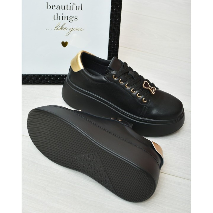 Sneakersy damskie skórzane Vinceza 66700 Czarne