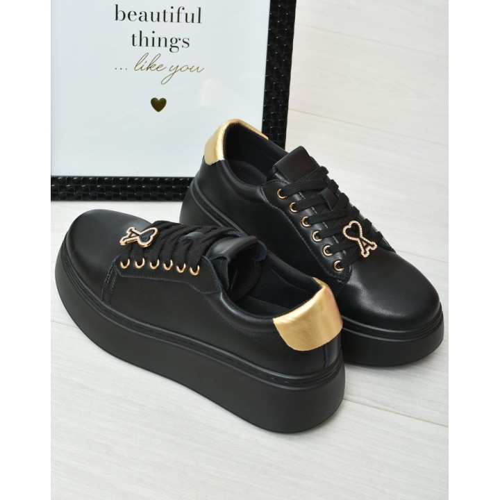 Sneakersy damskie skórzane Vinceza 66700 Czarne