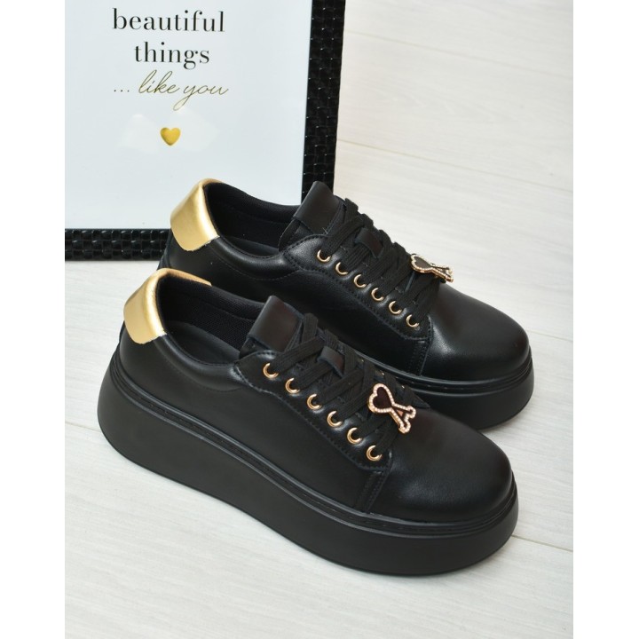 Sneakersy damskie skórzane Vinceza 66700 Czarne