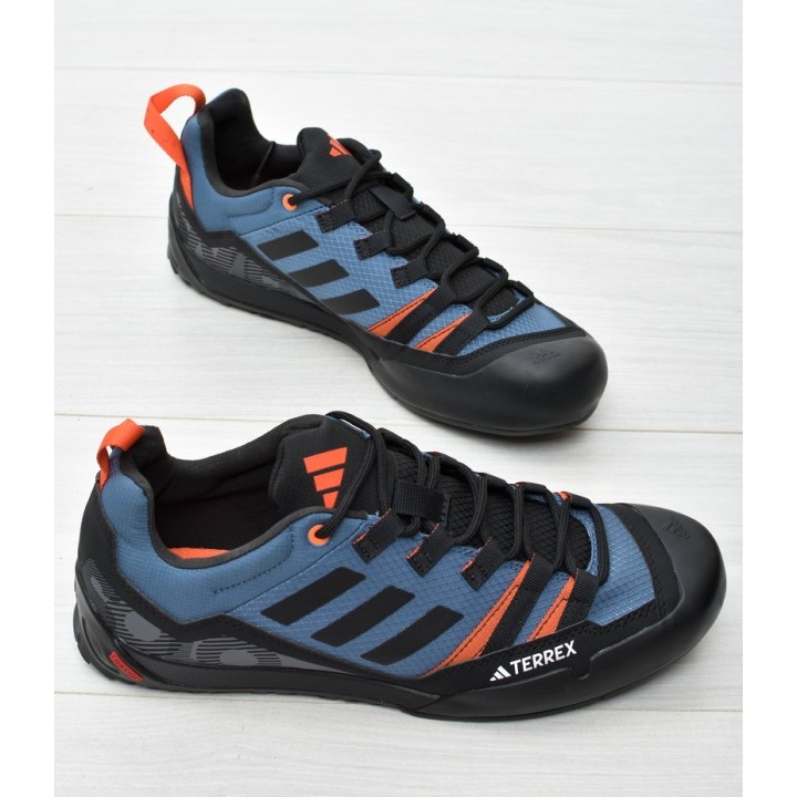 Buty męskie Adidas Terrex Swift Solo 2 IE6903 Czarne/niebieskie